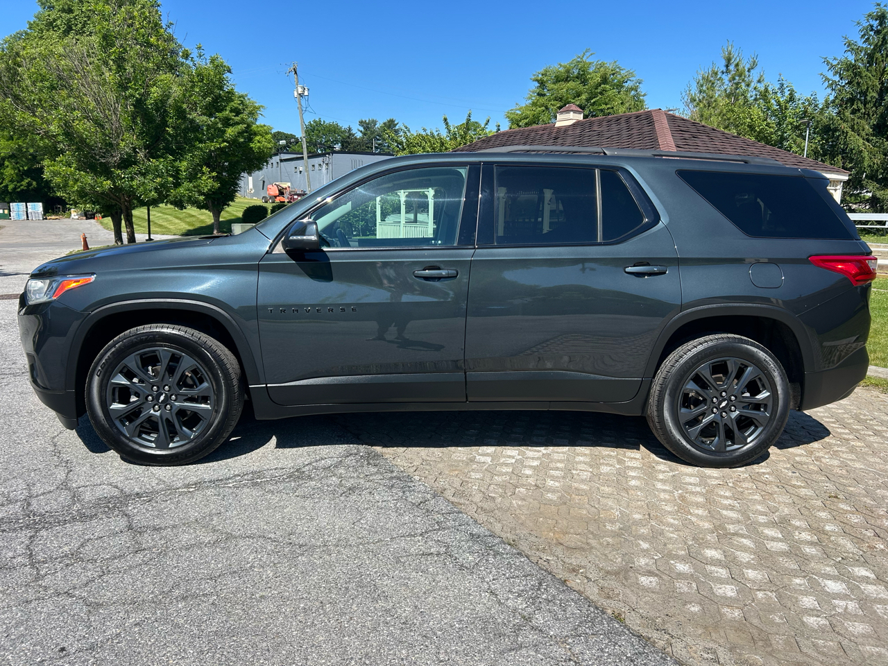 Chevrolet Traverse AWD 4dr RS 2021