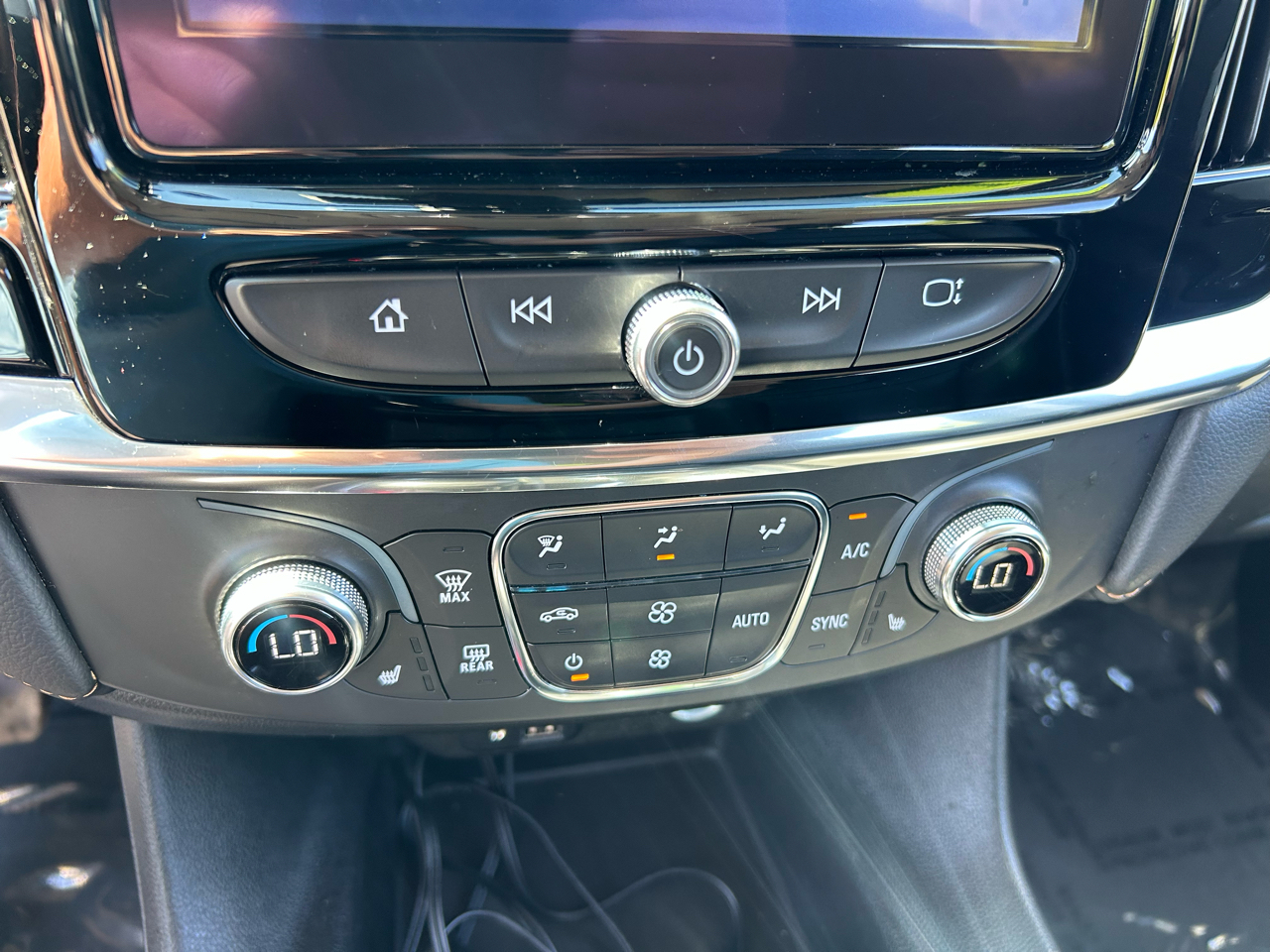 Chevrolet Traverse AWD 4dr RS 2021