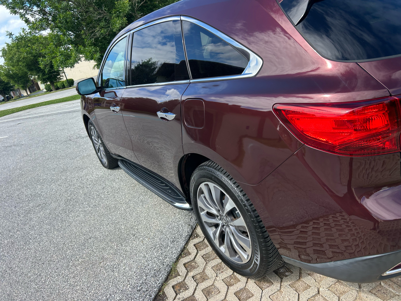 Acura MDX SH-AWD 4dr Tech Pkg 2014
