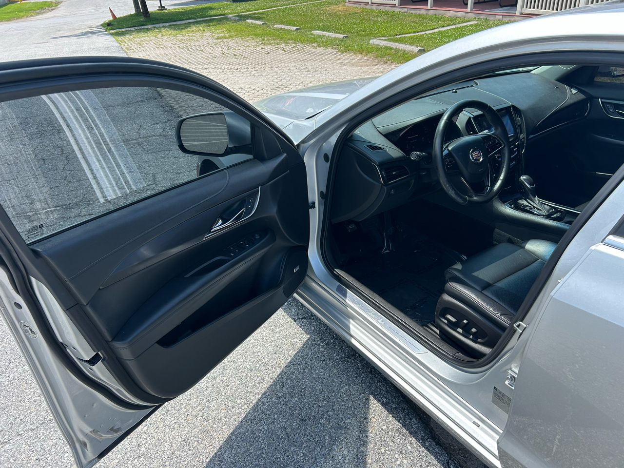 Cadillac ATS 4dr Sdn 2.5L RWD 2013