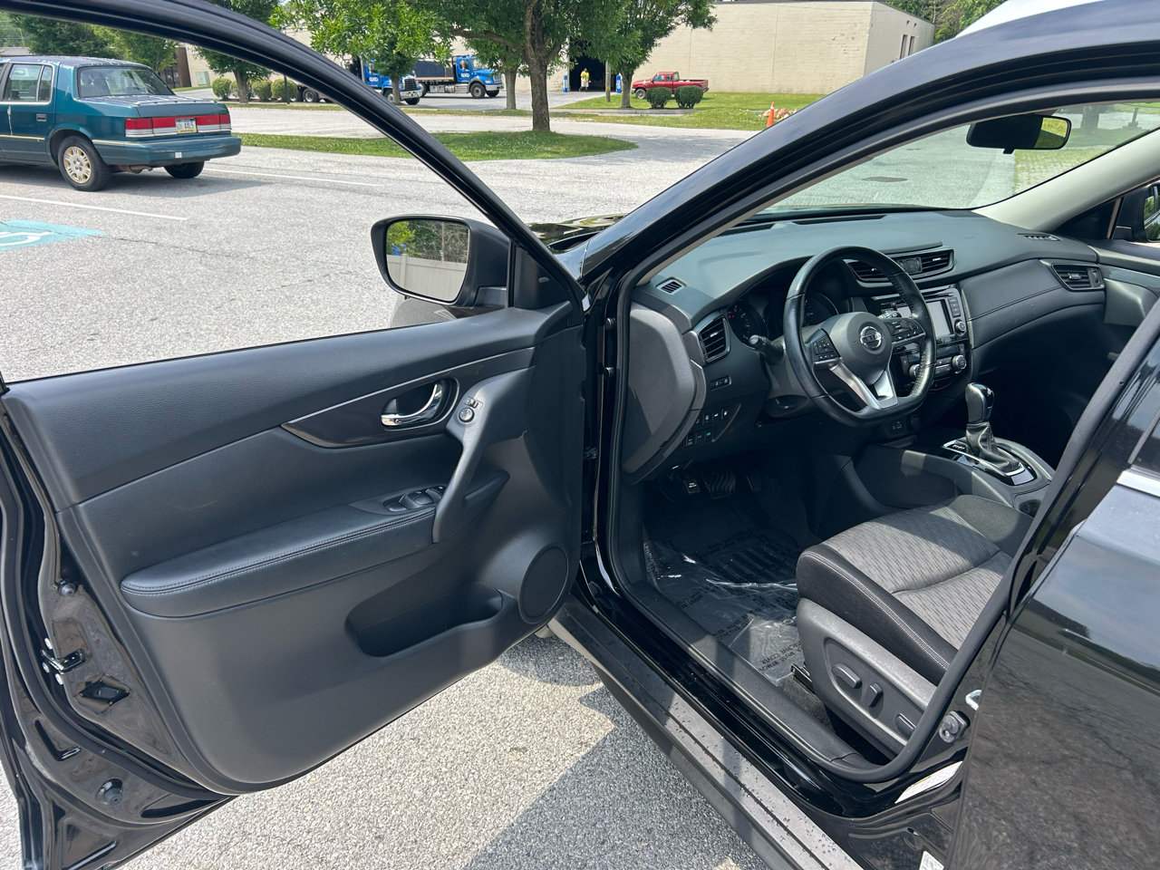 Nissan Rogue AWD SV 2020