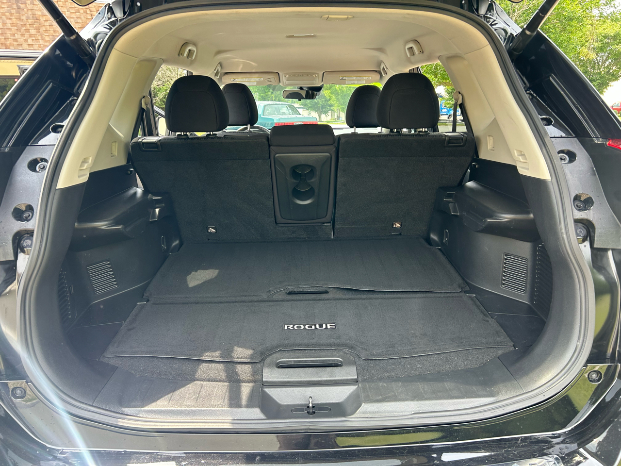 Nissan Rogue AWD SV 2020