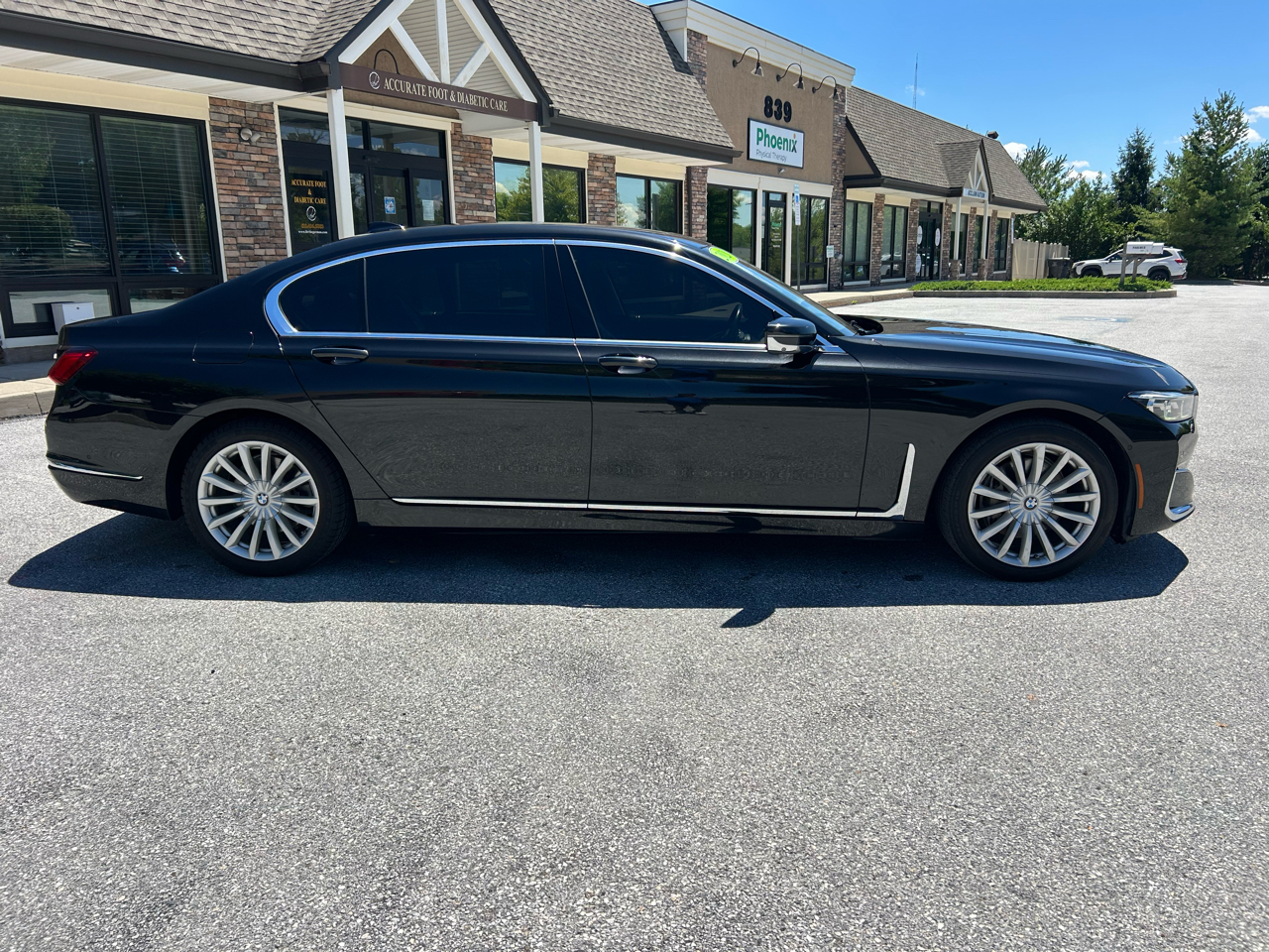 BMW 7 Series 740i xDrive Sedan 2020