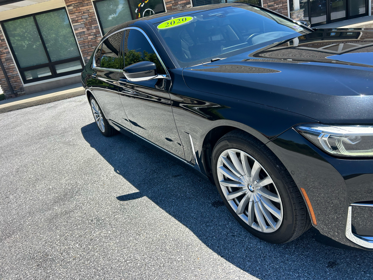 BMW 7 Series 740i xDrive Sedan 2020