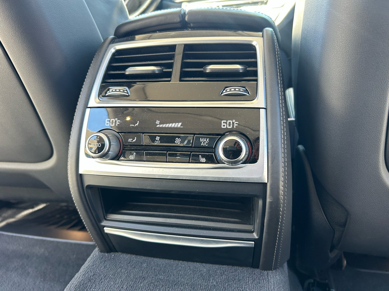BMW 7 Series 740i xDrive Sedan 2020