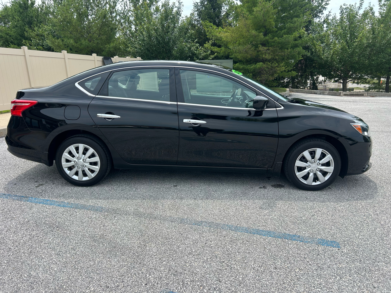 Nissan Sentra SV CVT 2017