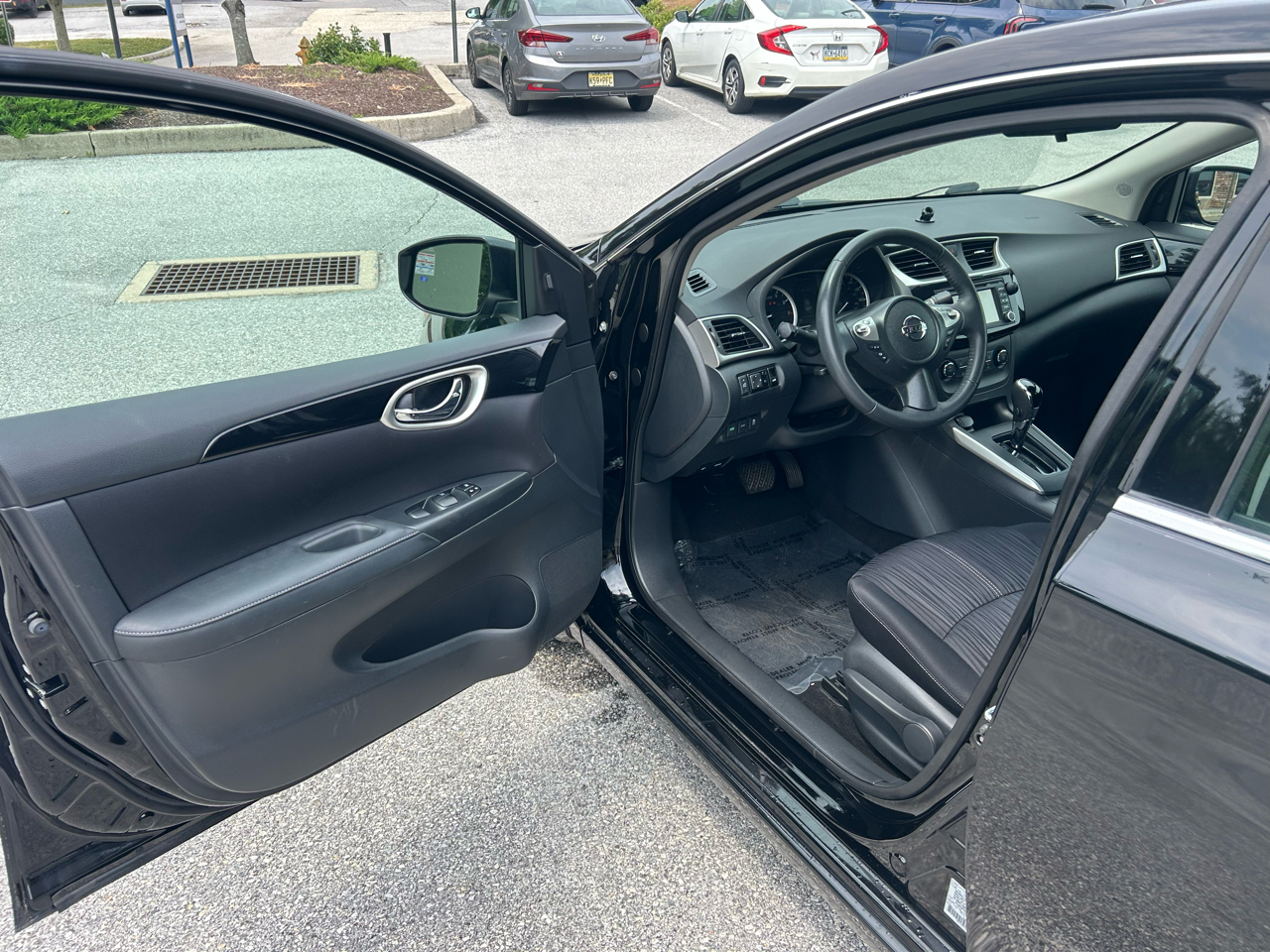 Nissan Sentra SV CVT 2017