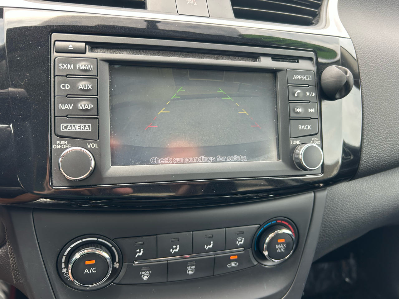 Nissan Sentra SV CVT 2017