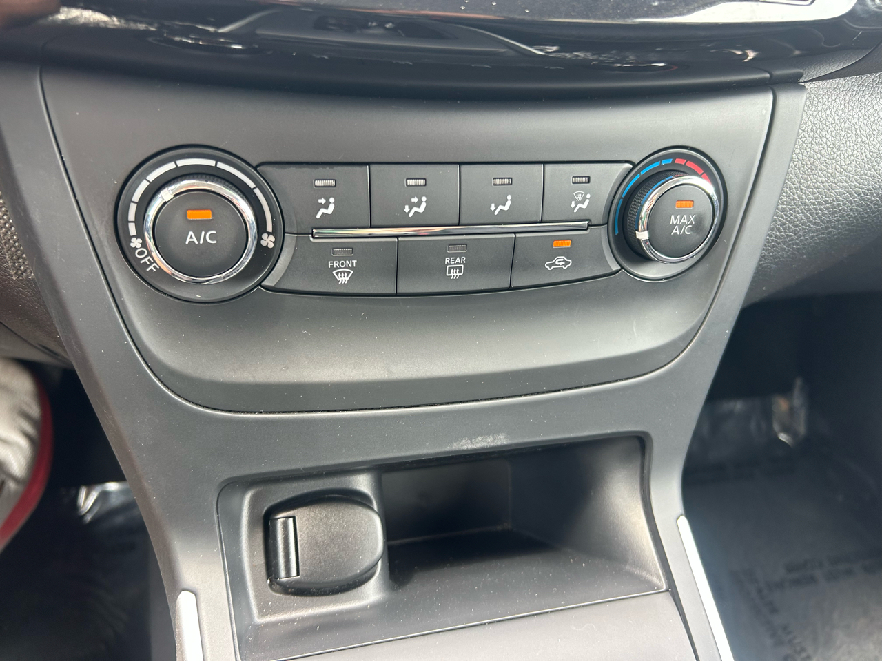 Nissan Sentra SV CVT 2017