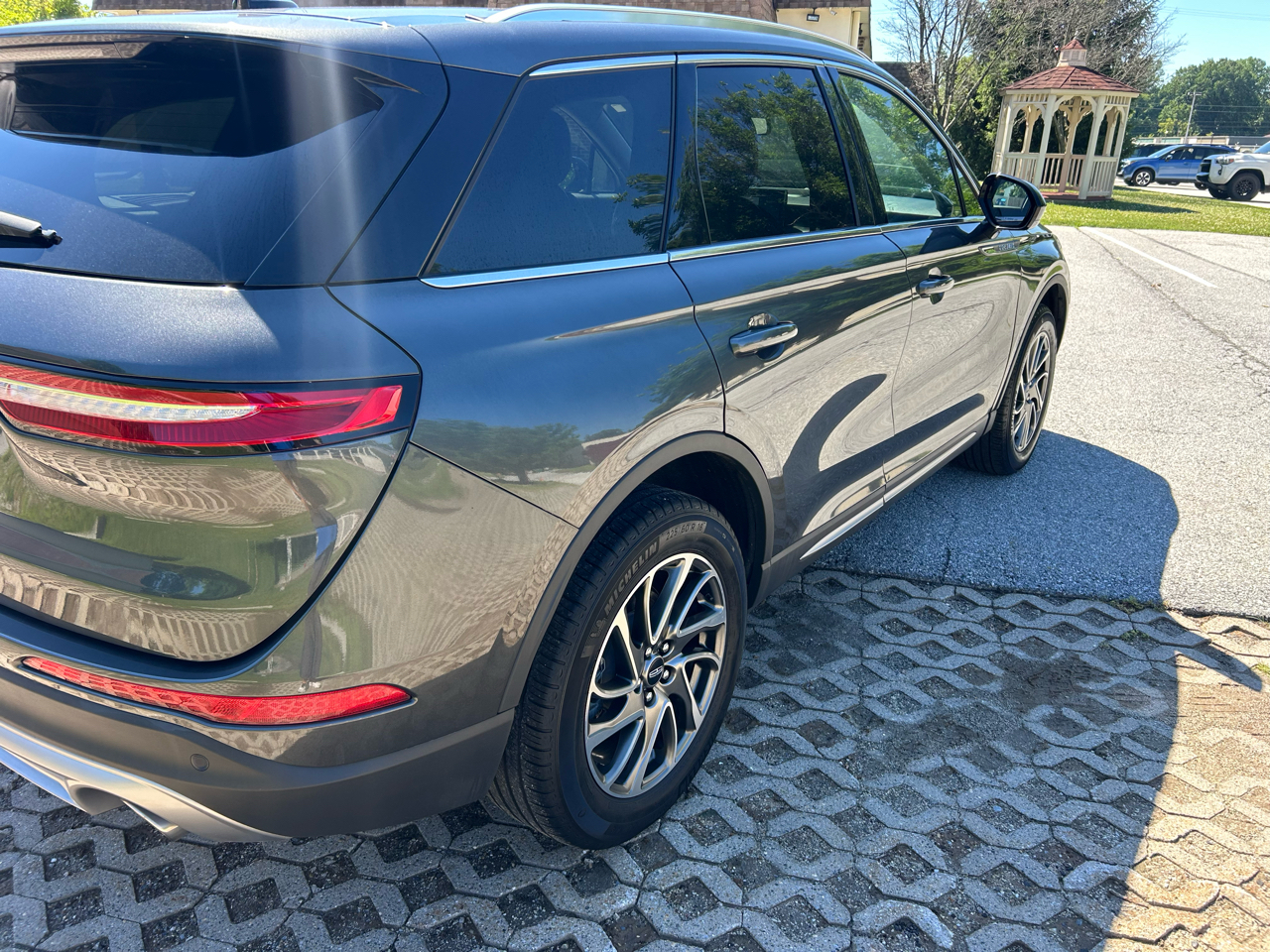 Lincoln Corsair Standard FWD 2020