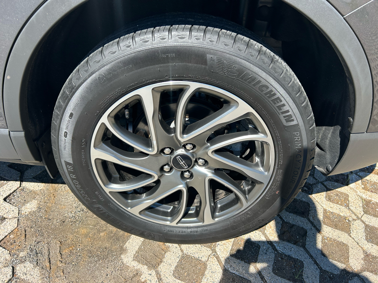 Lincoln Corsair Standard FWD 2020