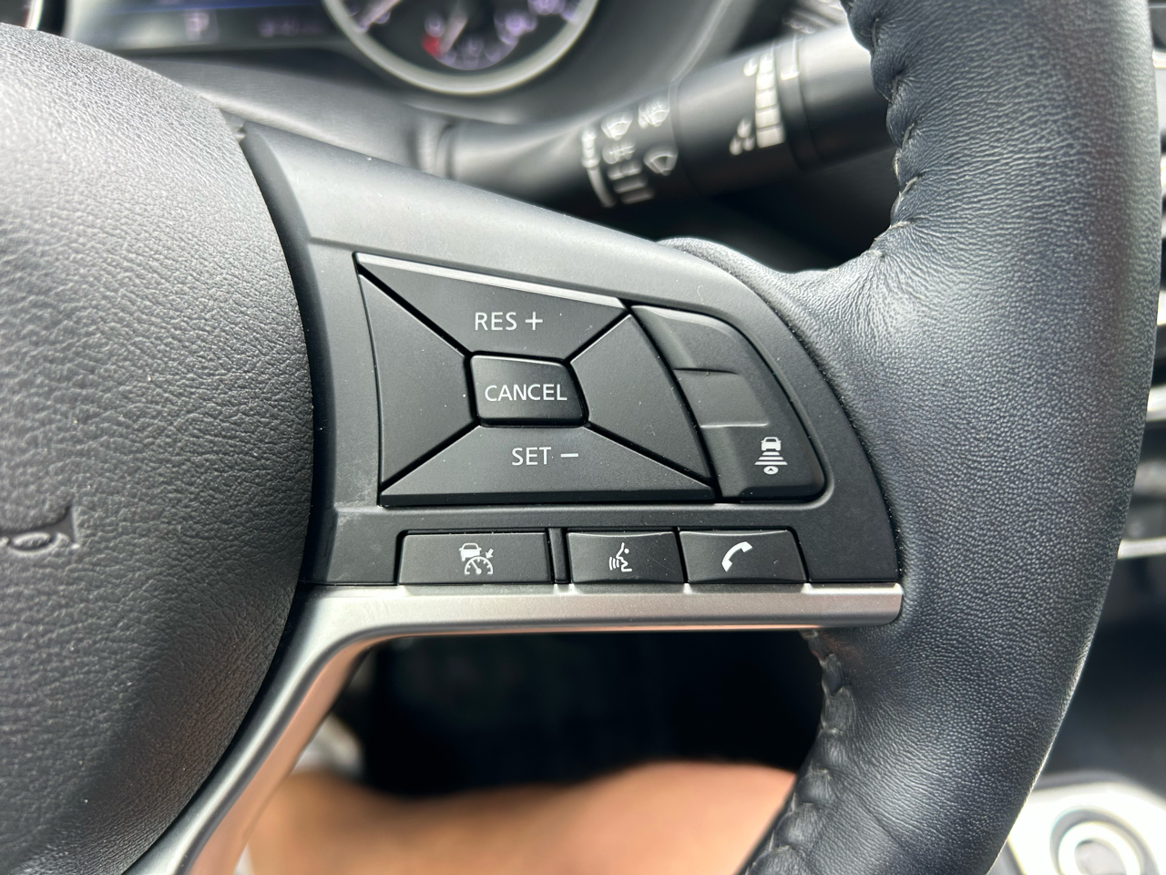 Nissan Sentra SV CVT 2020