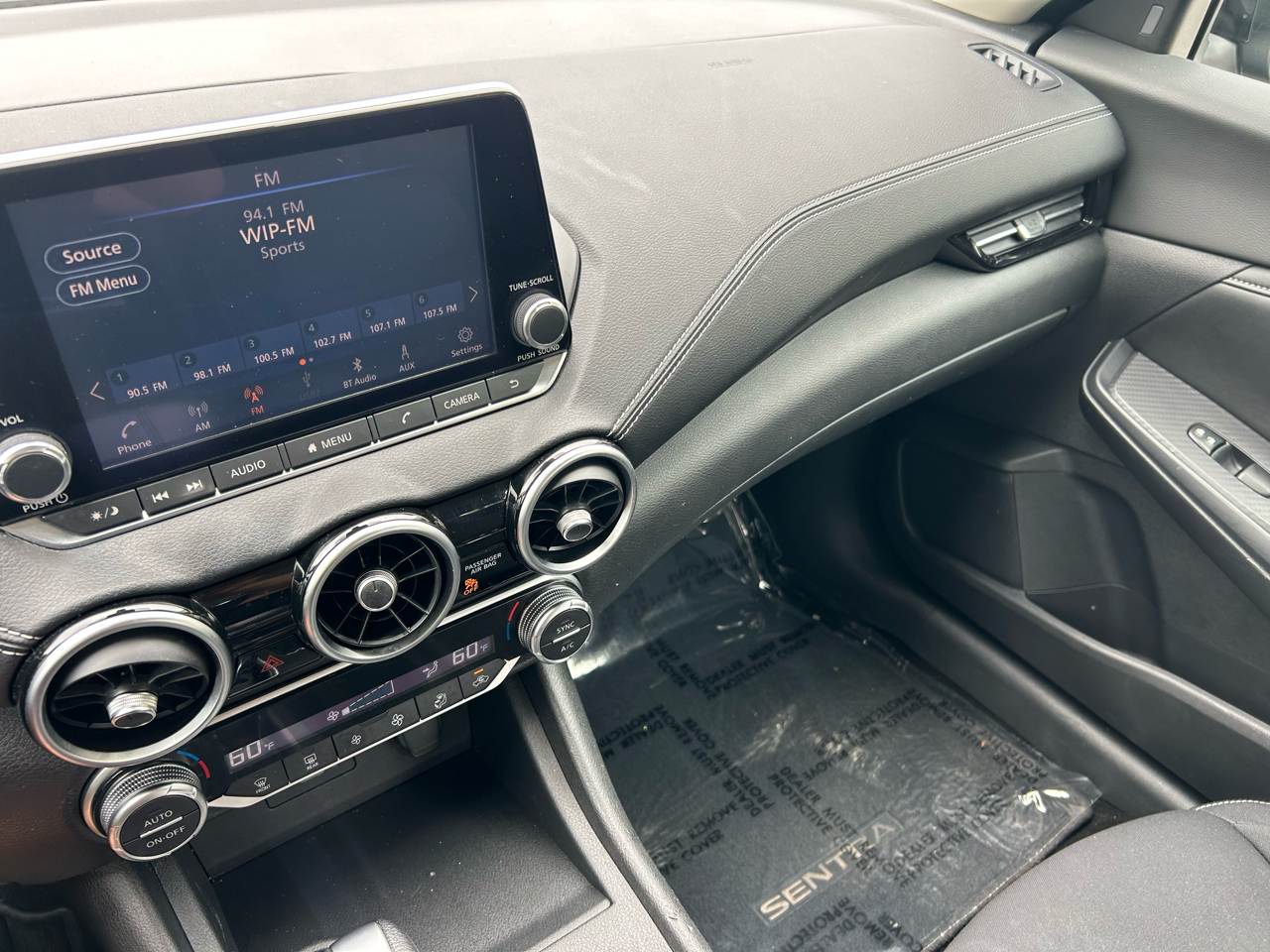 Nissan Sentra SV CVT 2020