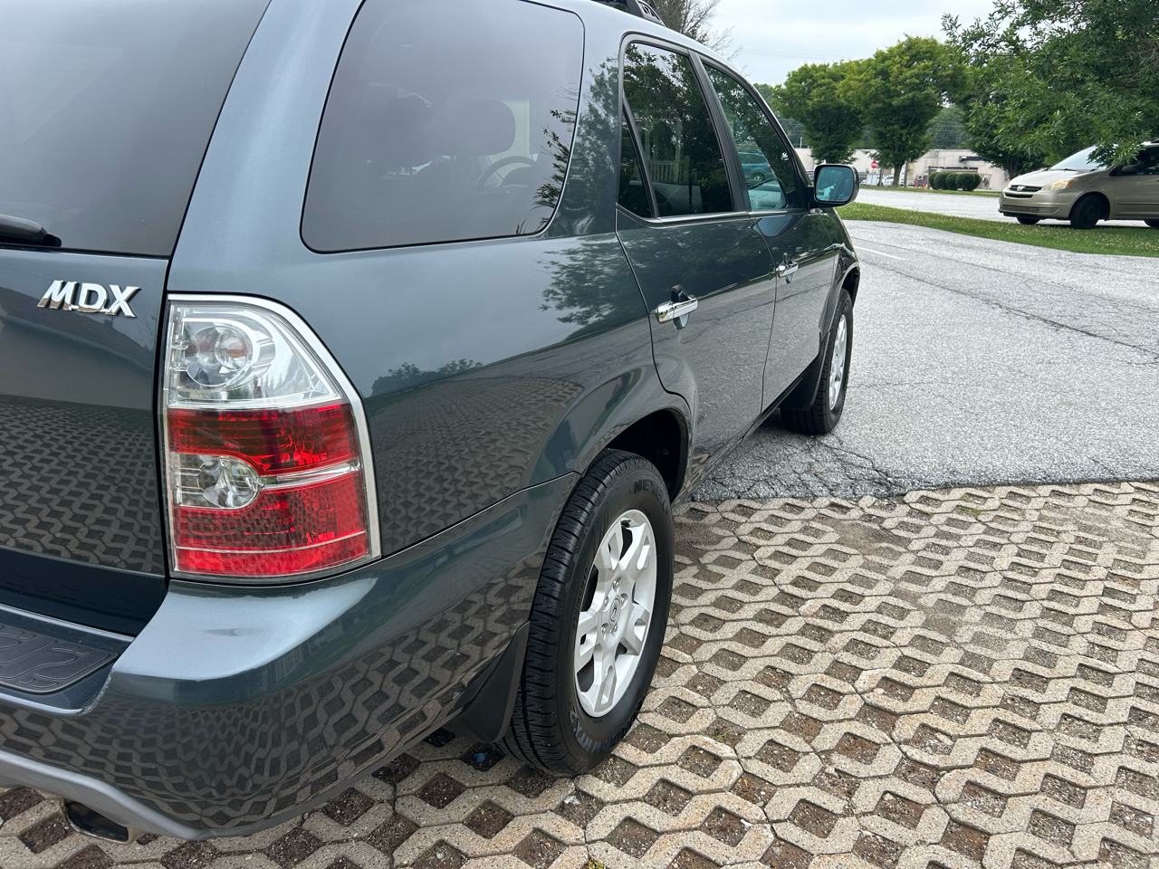 Acura MDX 4dr SUV AT Touring RES w/Navi 2006