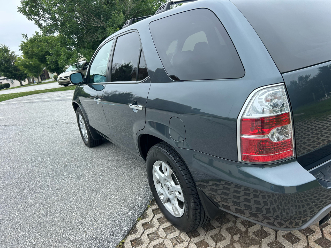 Acura MDX 4dr SUV AT Touring RES w/Navi 2006