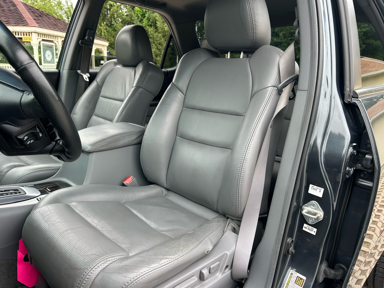 Acura MDX 4dr SUV AT Touring RES w/Navi 2006