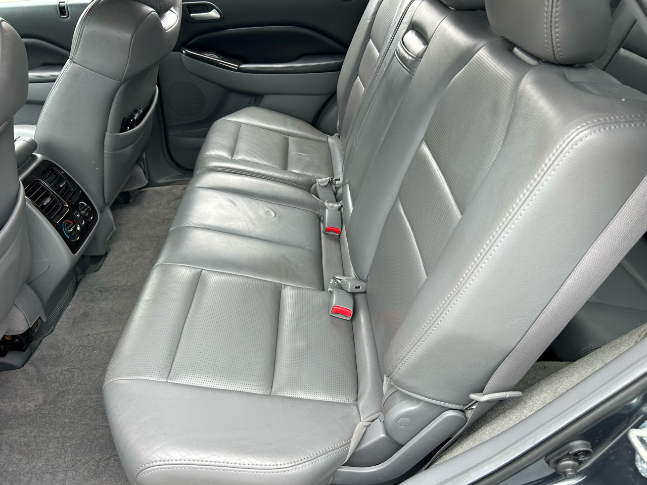 Acura MDX 4dr SUV AT Touring RES w/Navi 2006