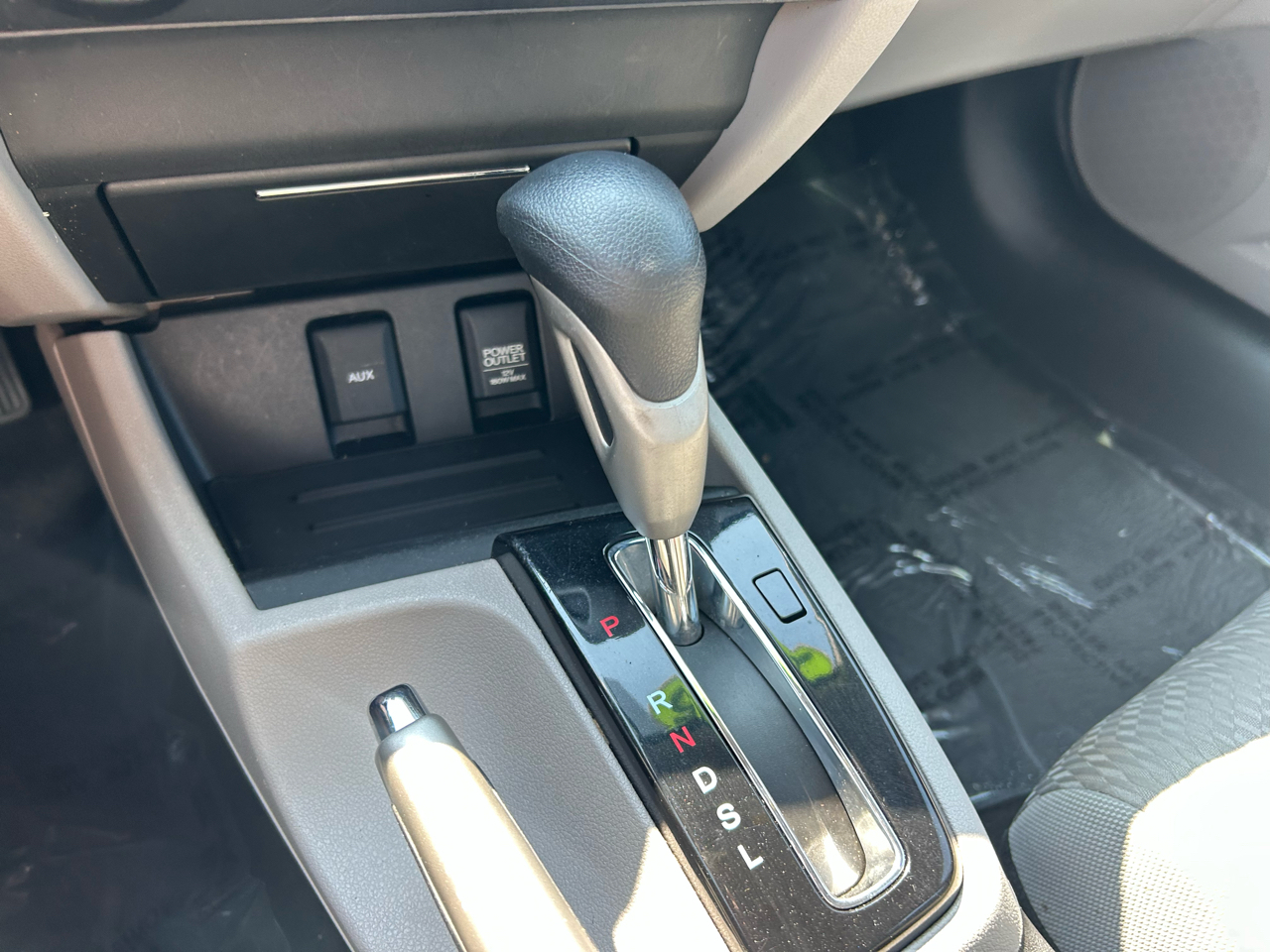Honda Civic Sedan 4dr CVT LX 2015