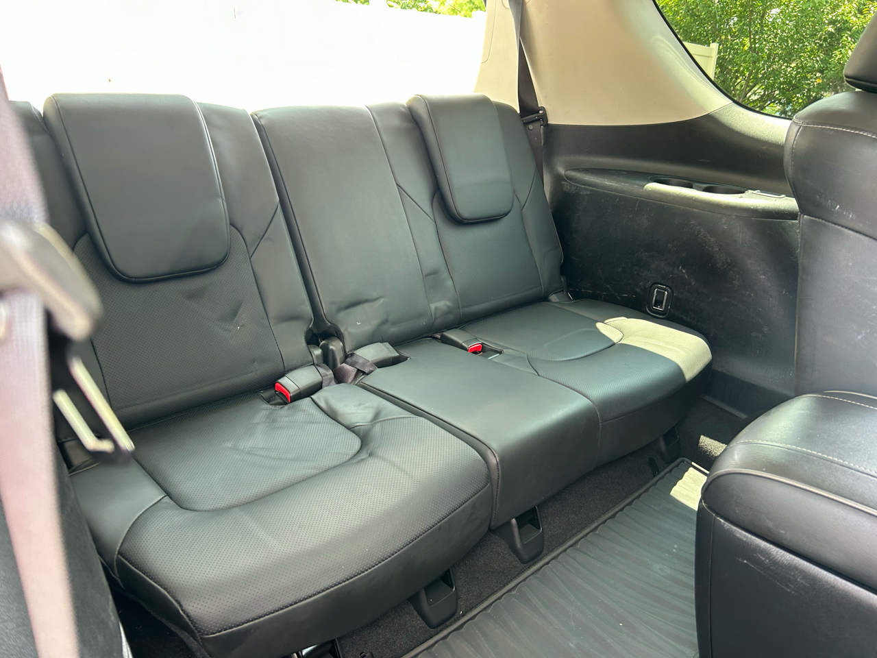 Infiniti QX80 LUXE AWD 2019