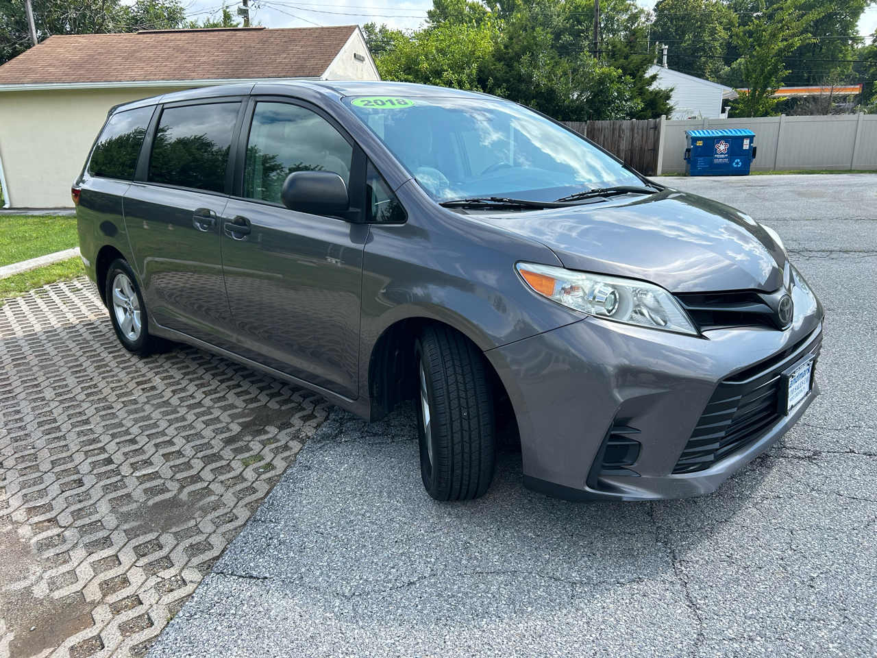 Toyota Sienna L FWD 7-Passenger (Natl) 2018