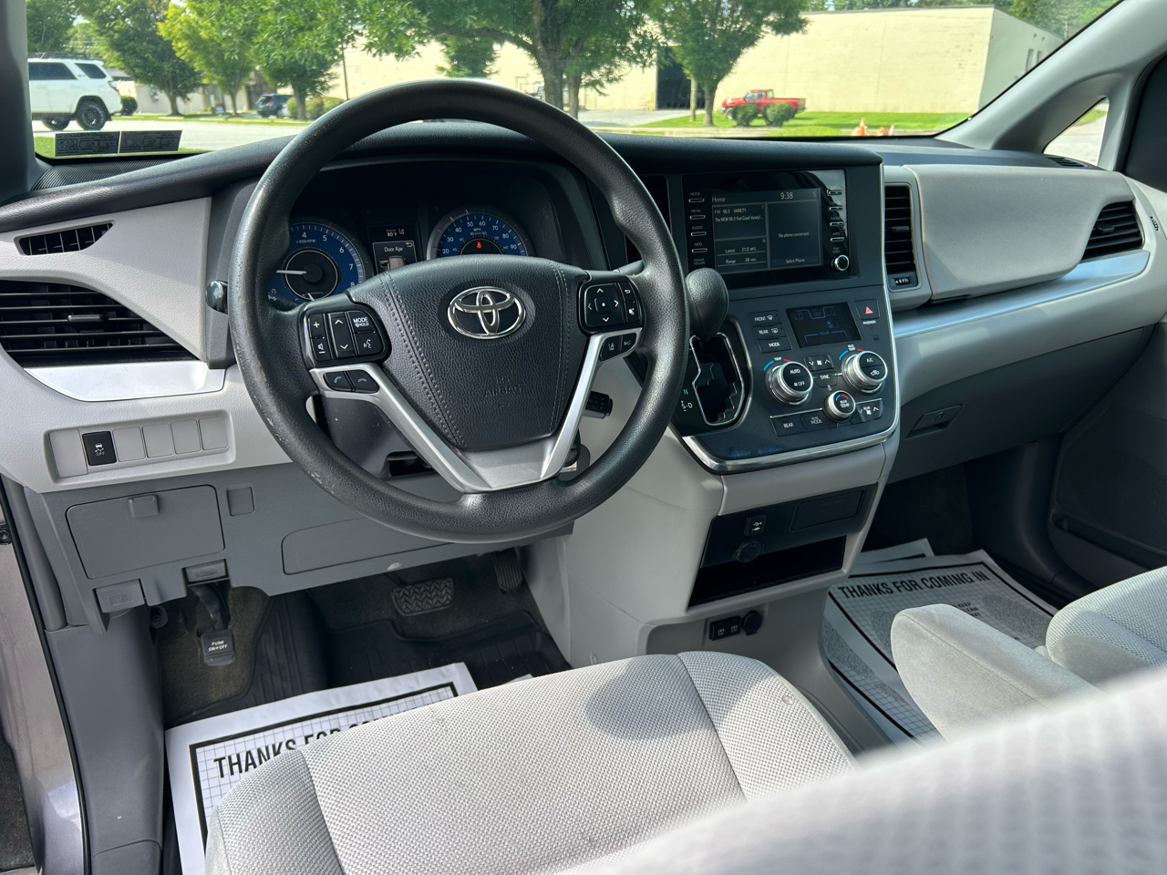 Toyota Sienna L FWD 7-Passenger (Natl) 2018