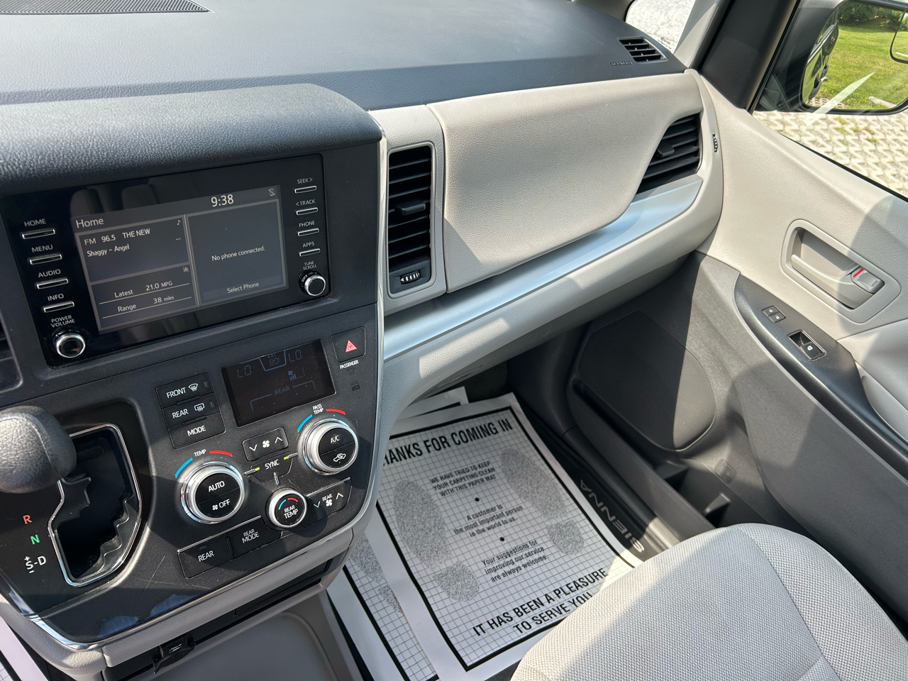 Toyota Sienna L FWD 7-Passenger (Natl) 2018