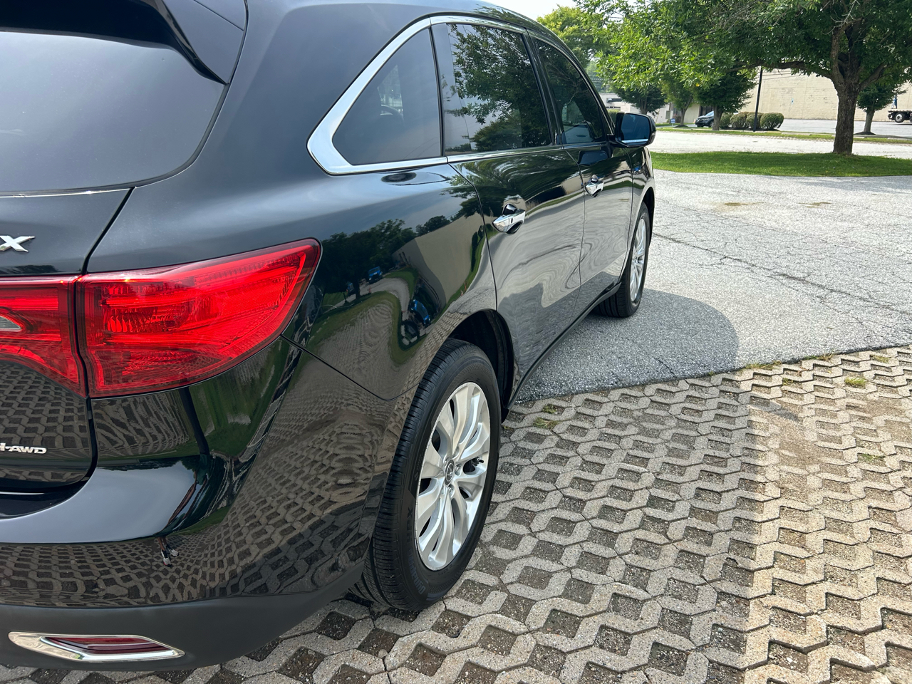 Acura MDX SH-AWD 4dr Tech Pkg 2014