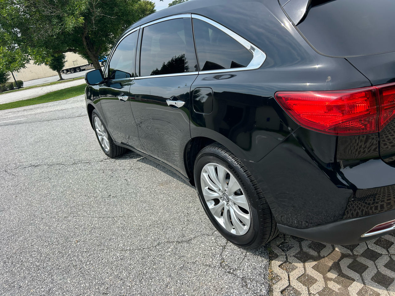 Acura MDX SH-AWD 4dr Tech Pkg 2014