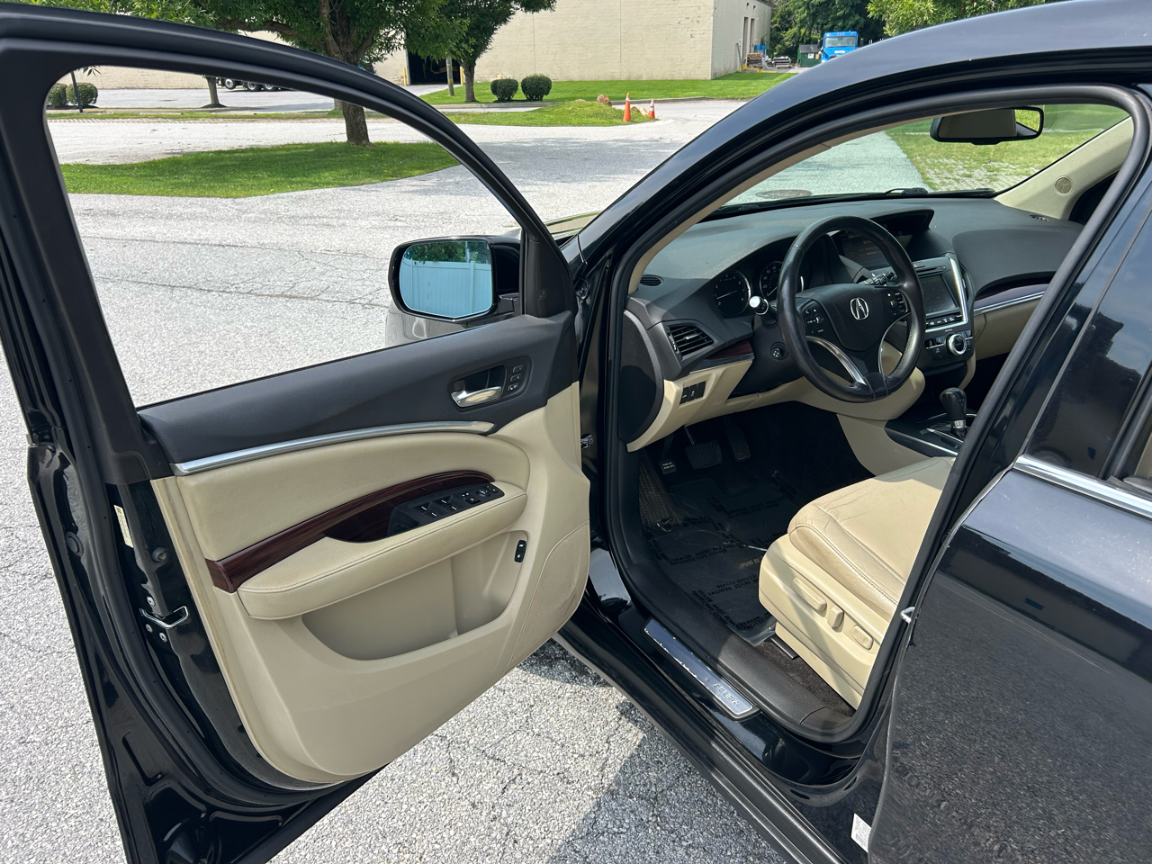 Acura MDX SH-AWD 4dr Tech Pkg 2014
