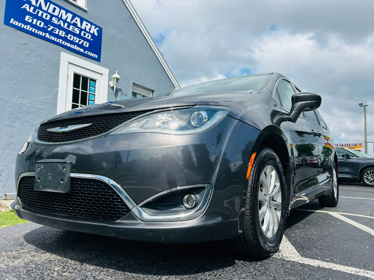 Chrysler Pacifica Touring L Plus FWD 2018