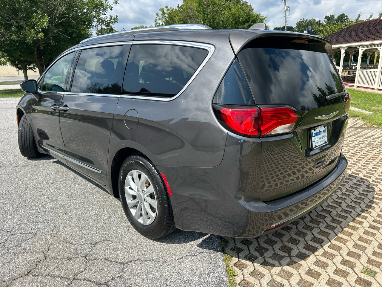 Chrysler Pacifica Touring L Plus FWD 2018