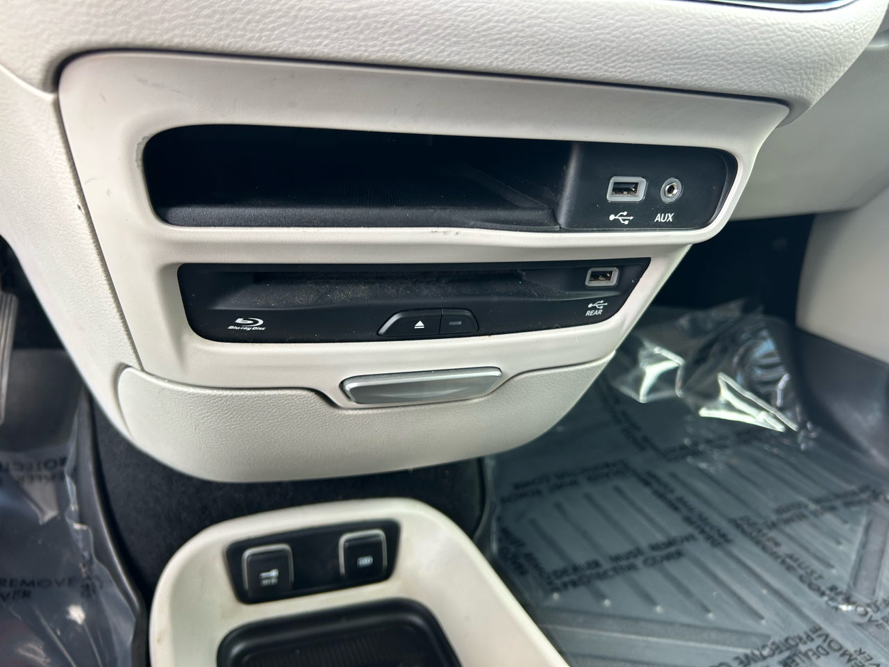 Chrysler Pacifica Touring L Plus FWD 2018