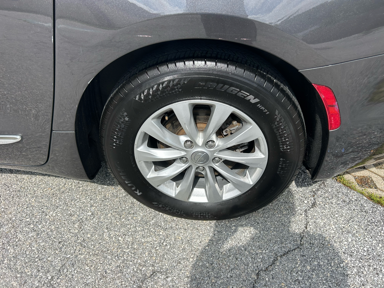 Chrysler Pacifica Touring L Plus FWD 2018