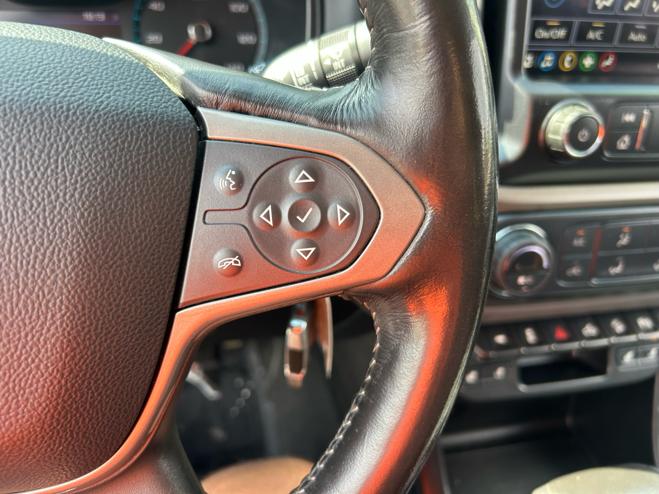 Chevrolet Colorado 4WD Crew Cab 128.3" Z71 2019