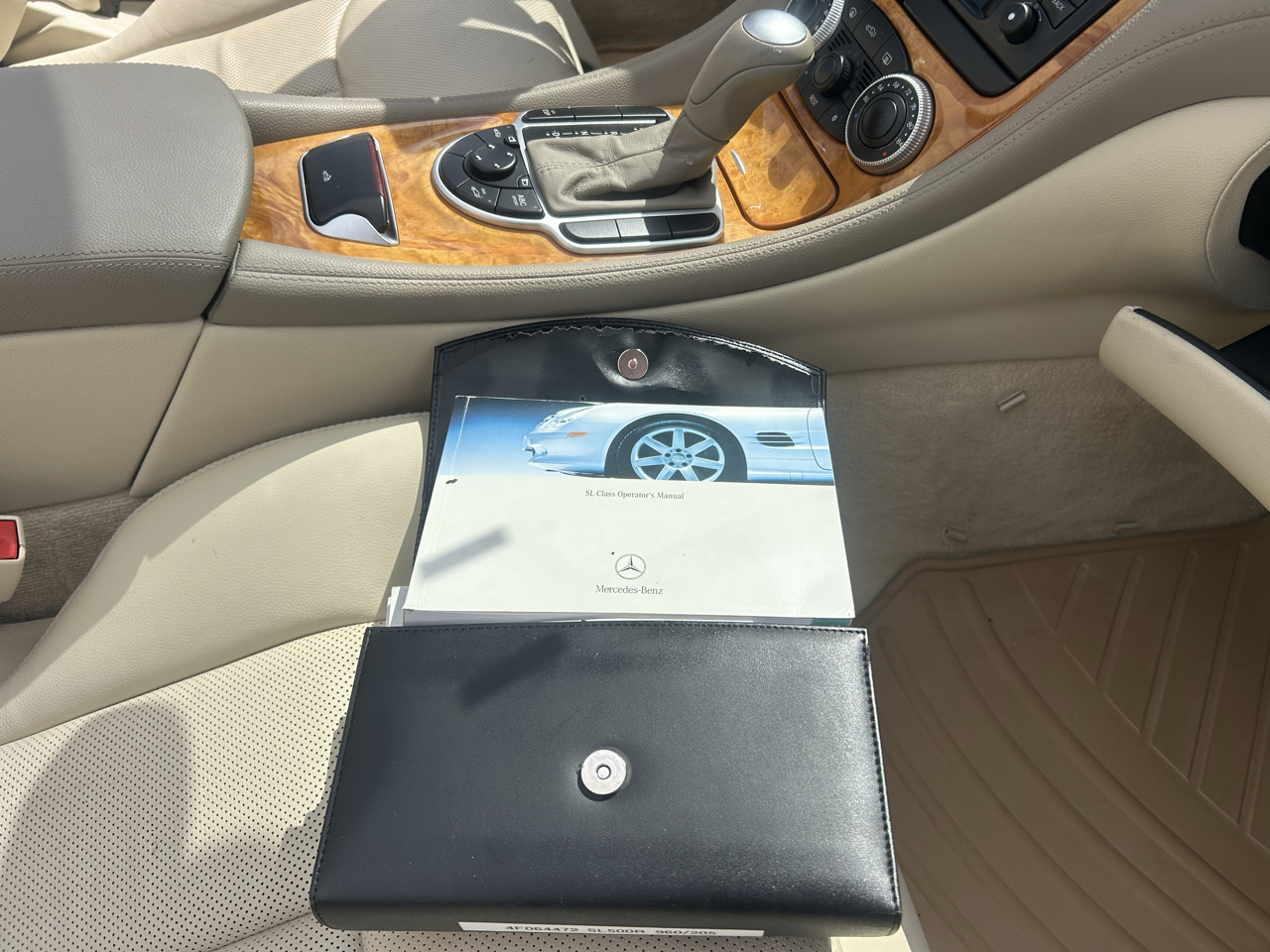 Mercedes-Benz SL-Class 2dr Roadster 5.0L 2004