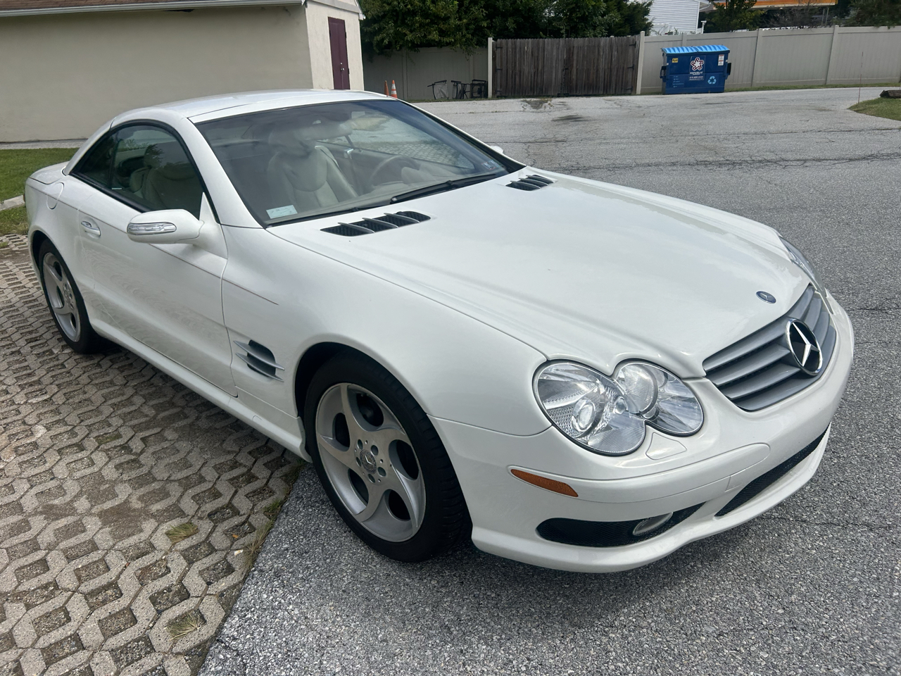 Mercedes-Benz SL-Class 2dr Roadster 5.0L 2004