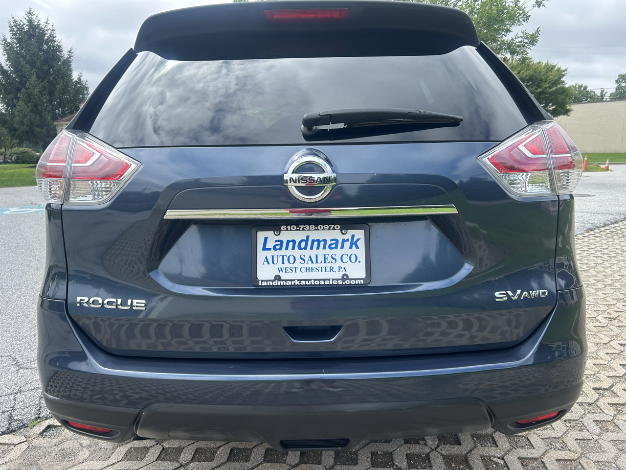 Nissan Rogue AWD 4dr SV 2016