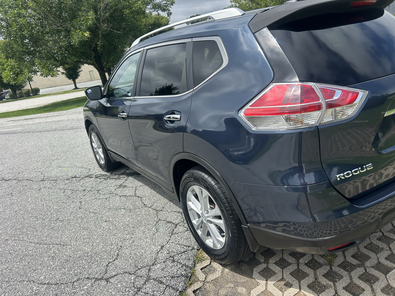 Nissan Rogue AWD 4dr SV 2016