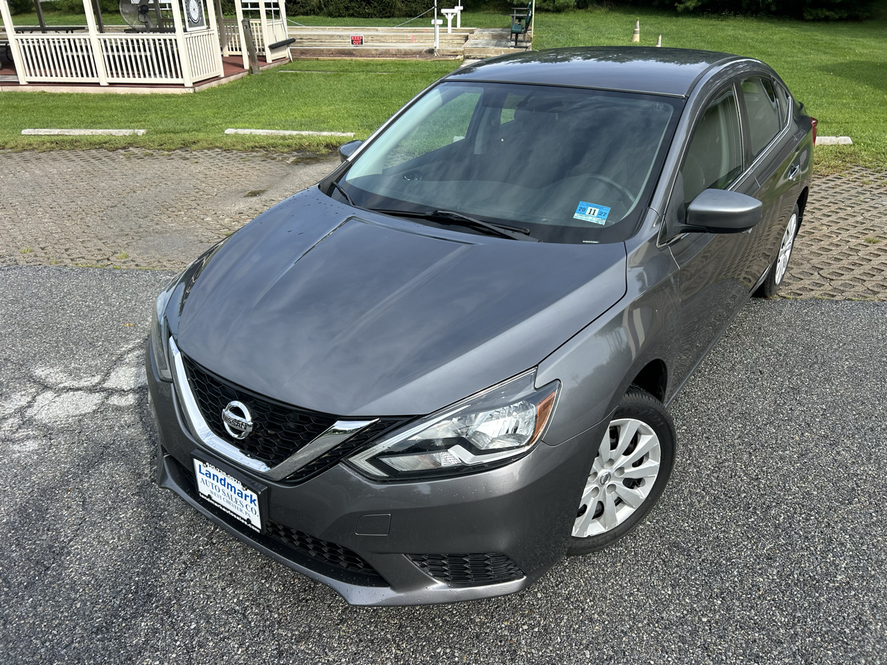 Nissan Sentra 4dr Sdn I4 CVT S 2016
