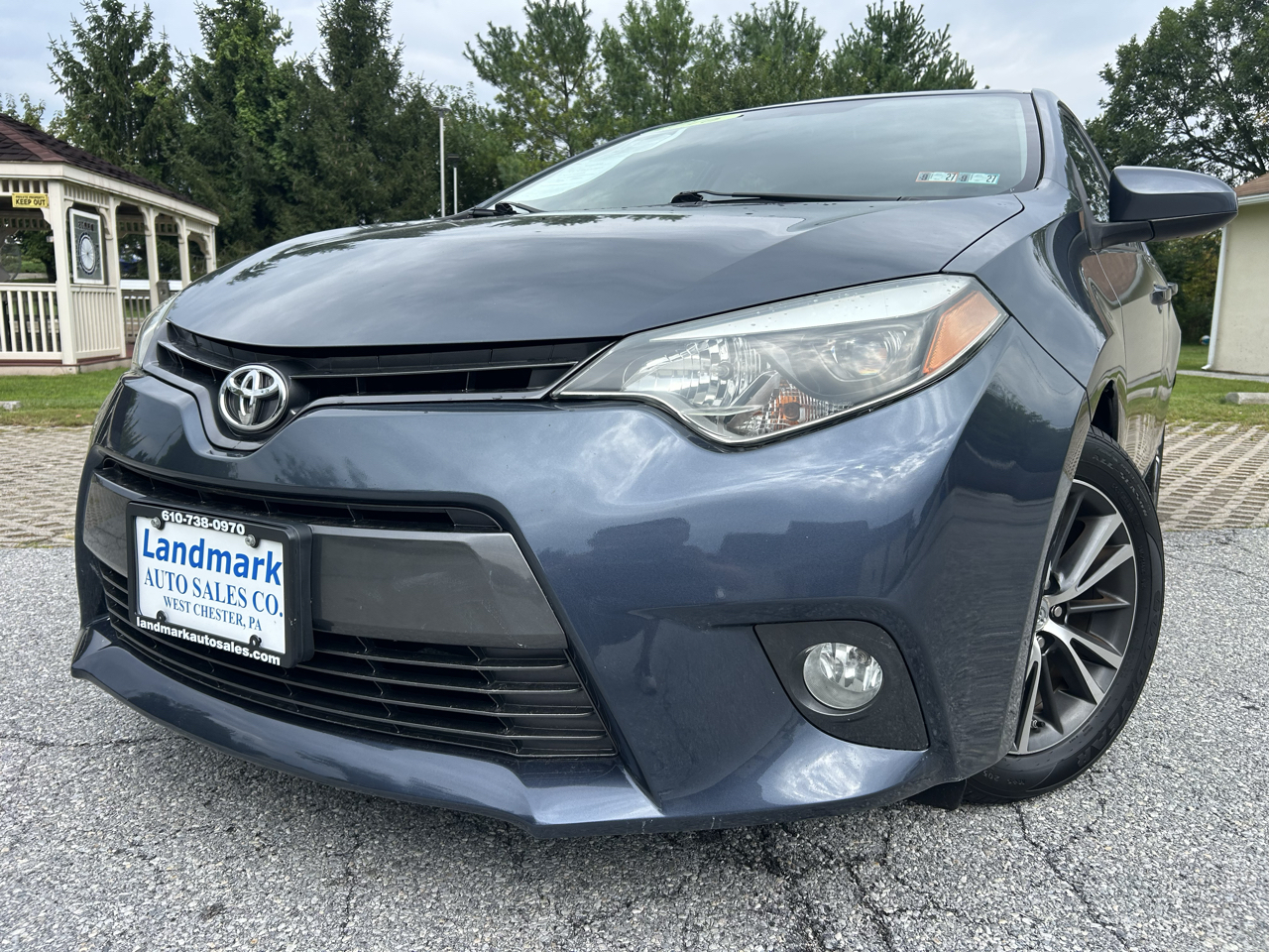 Toyota Corolla 4dr Sdn CVT LE Premium (Natl) 2016