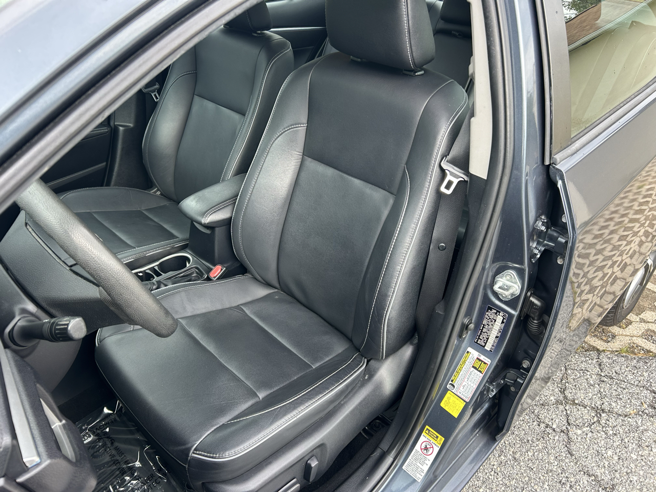 Toyota Corolla 4dr Sdn CVT LE Premium (Natl) 2016