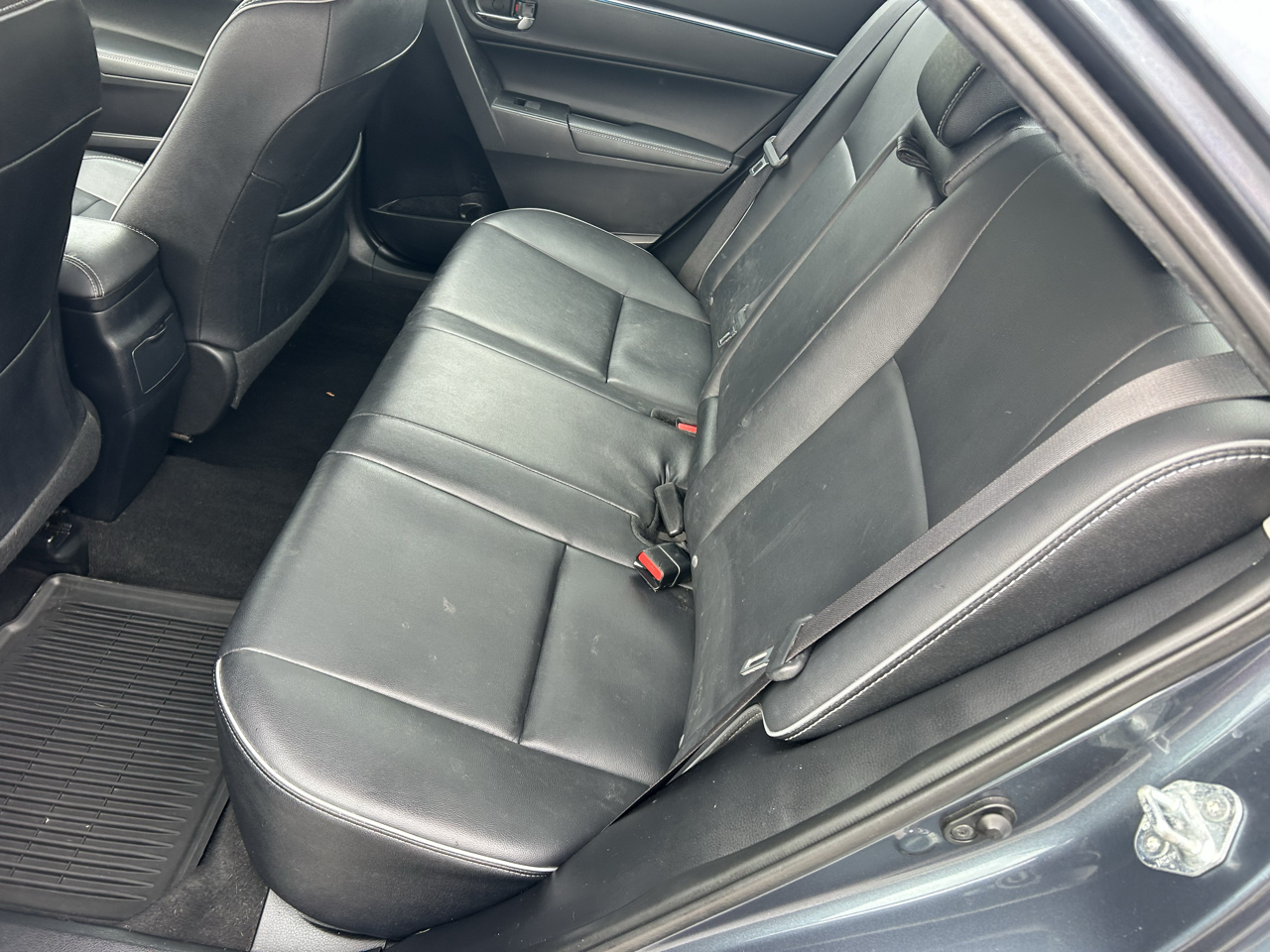 Toyota Corolla 4dr Sdn CVT LE Premium (Natl) 2016