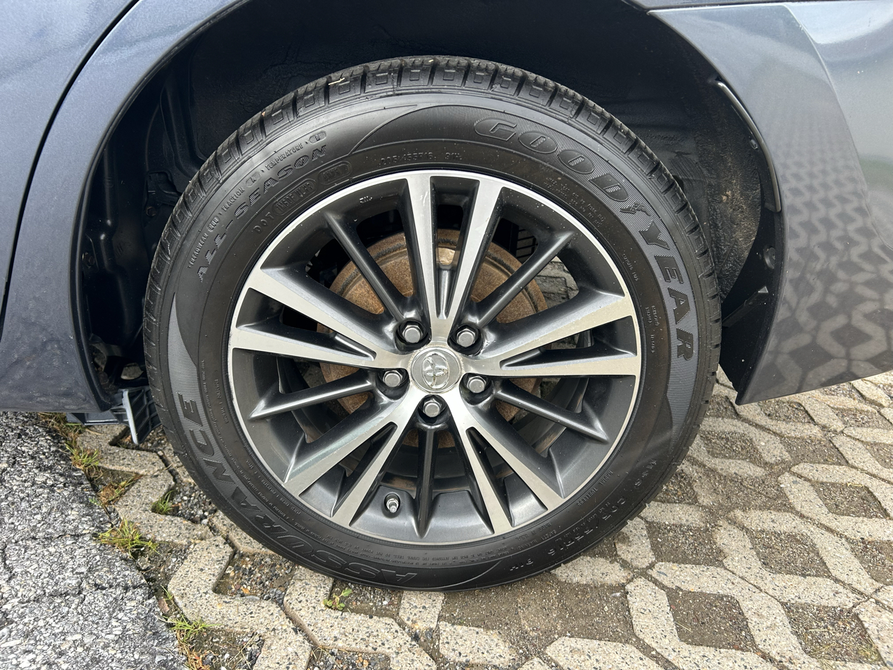Toyota Corolla 4dr Sdn CVT LE Premium (Natl) 2016