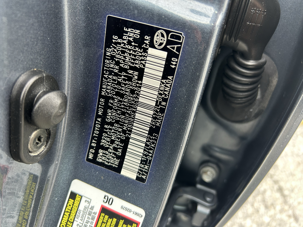 Toyota Corolla 4dr Sdn CVT LE Premium (Natl) 2016