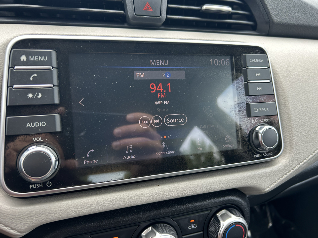 Nissan Versa SV CVT 2021