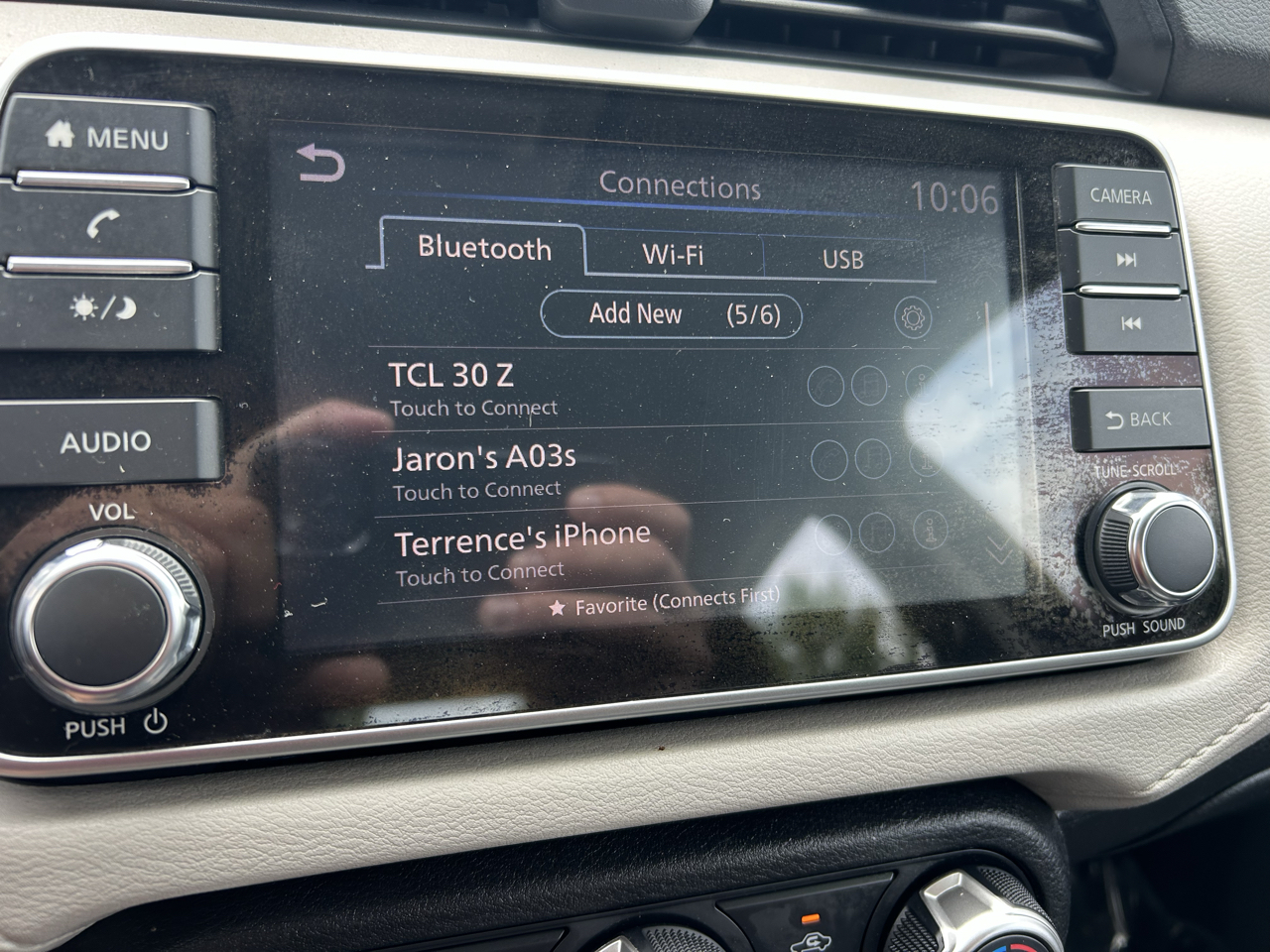 Nissan Versa SV CVT 2021