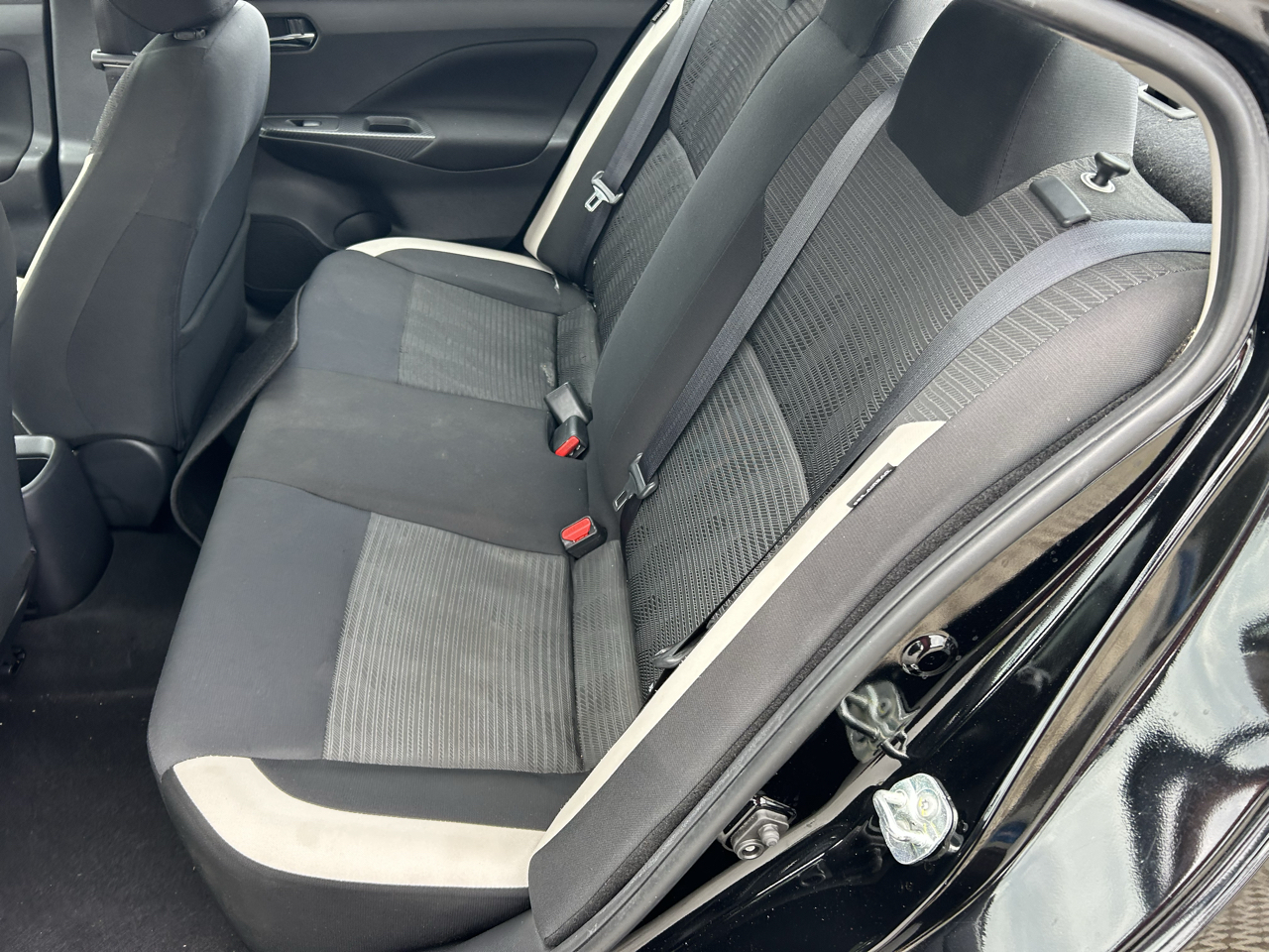 Nissan Versa SV CVT 2021
