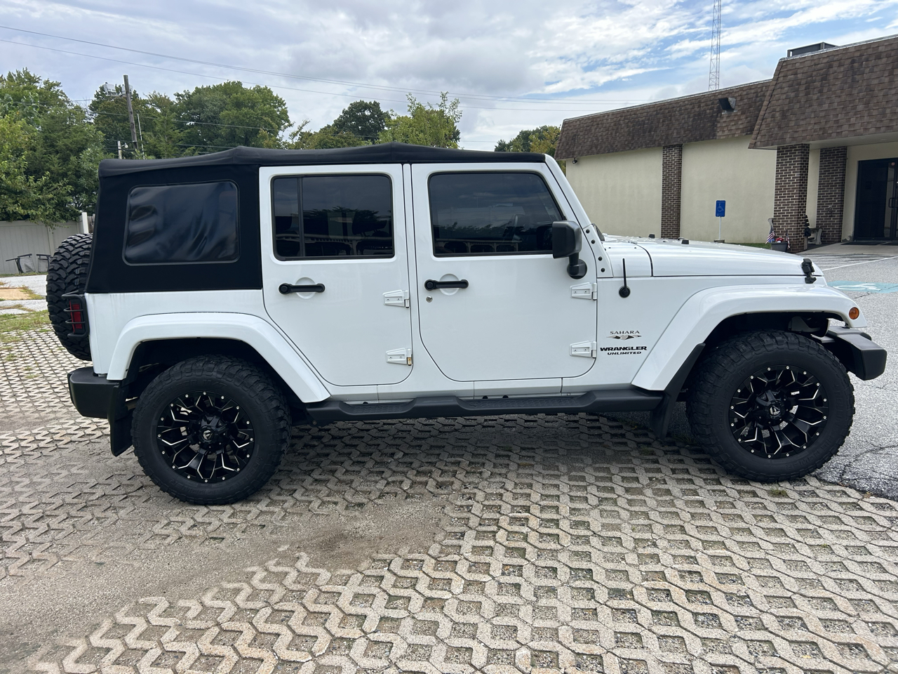 Jeep Wrangler Unlimited Sahara 4x4 2017