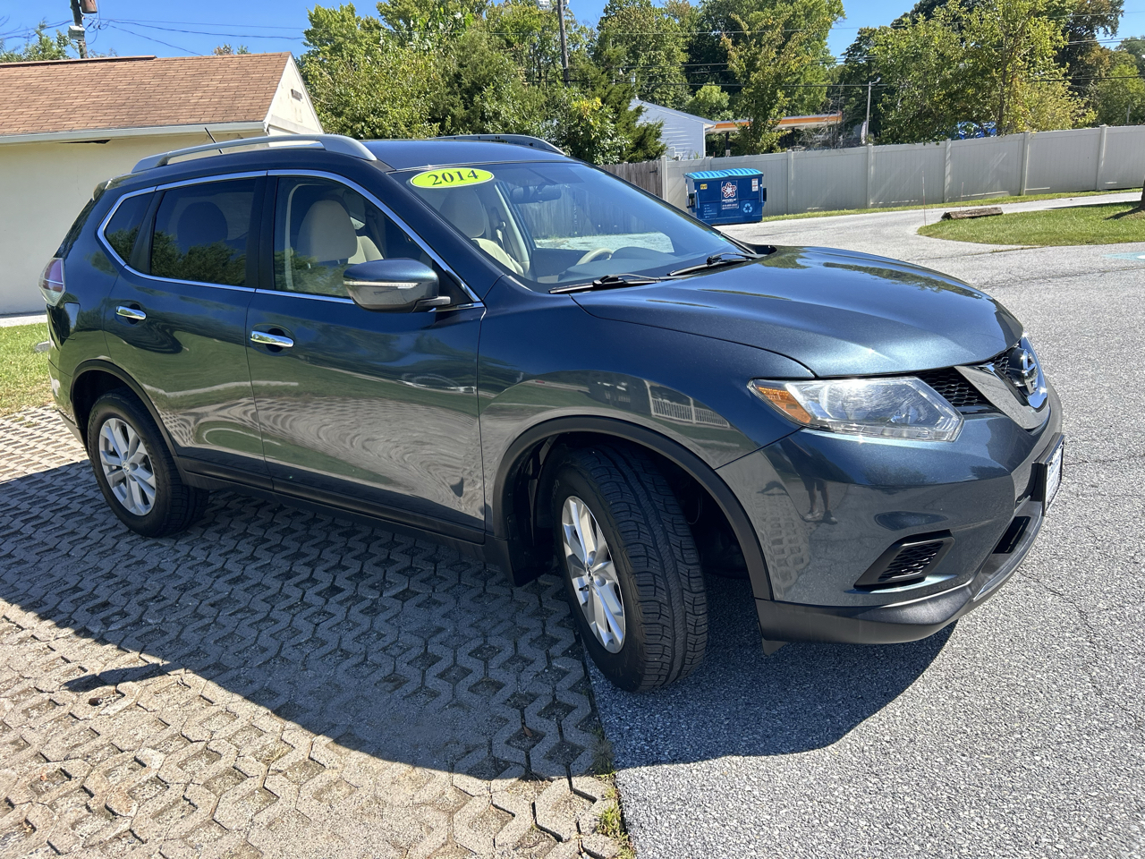 Nissan Rogue AWD 4dr SV 2014