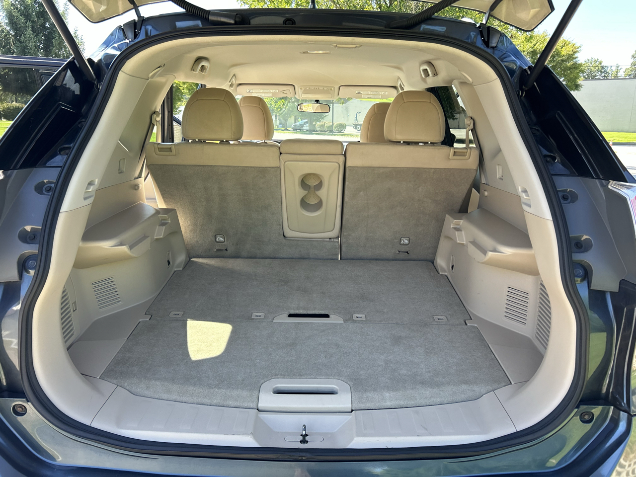 Nissan Rogue AWD 4dr SV 2014